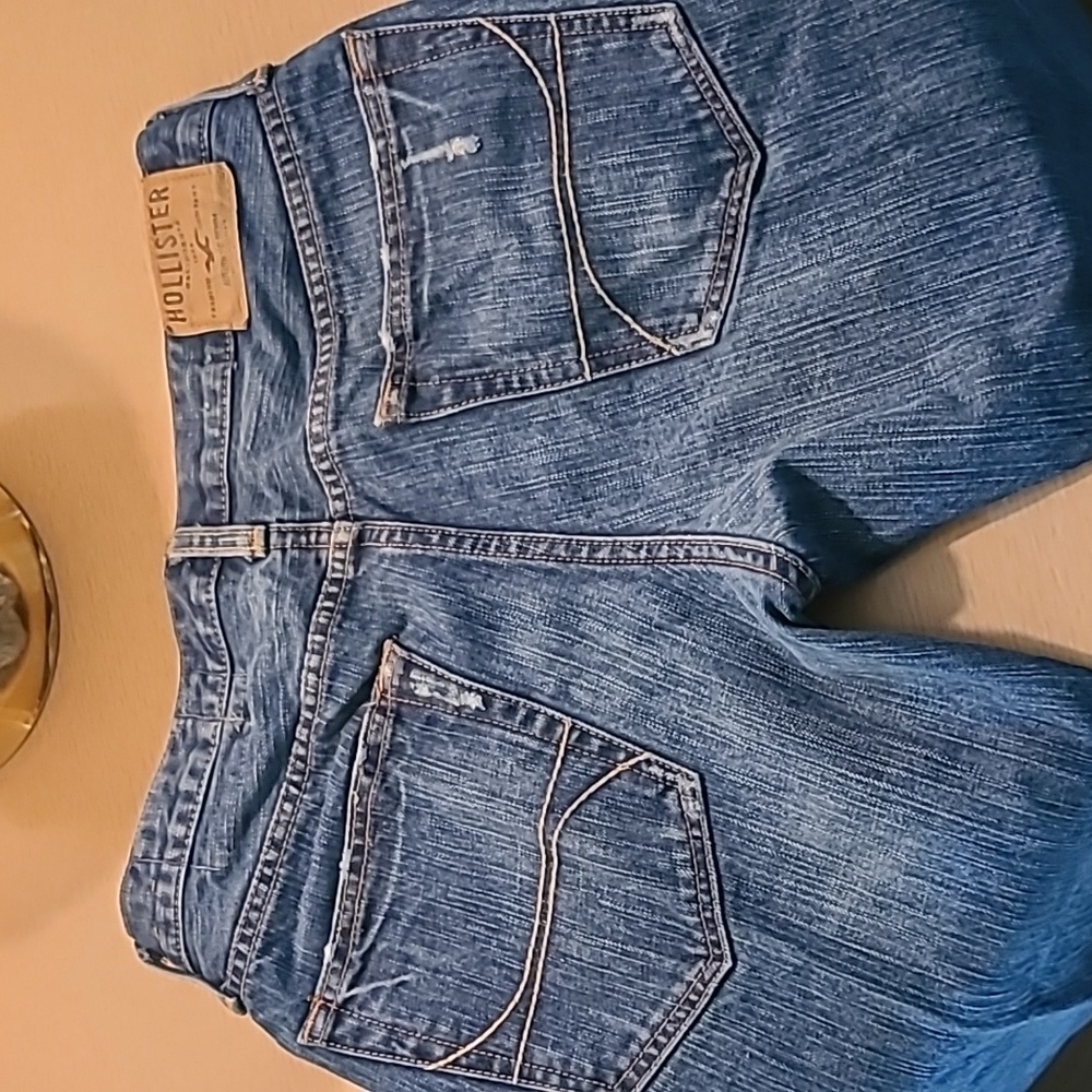 Hollister brand men's jeans size 31W 32L button fly
